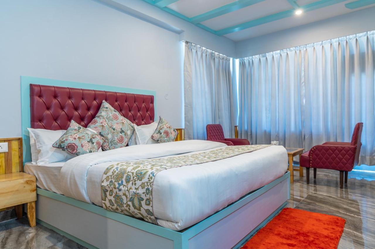Resort Apple Flower By Manali Mall Road Ngoại thất bức ảnh