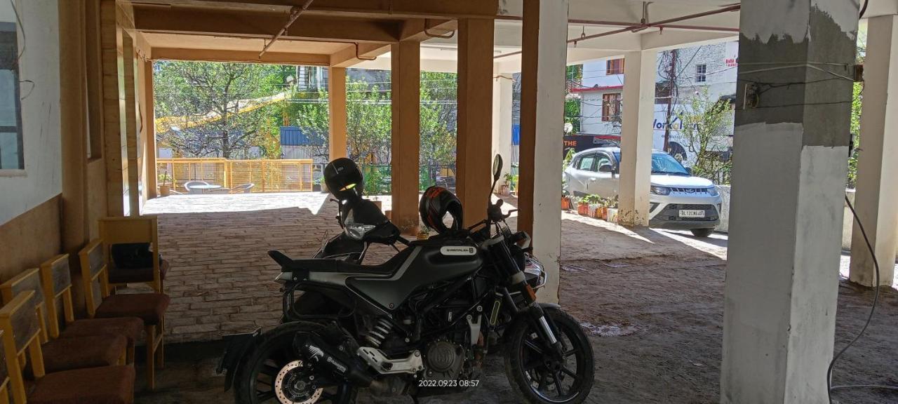 Resort Apple Flower By Manali Mall Road Ngoại thất bức ảnh