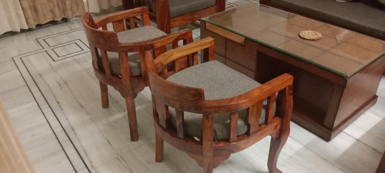 Resort Apple Flower By Manali Mall Road Ngoại thất bức ảnh