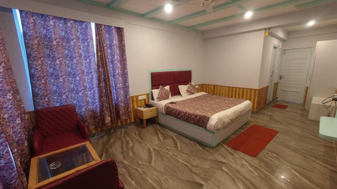 Resort Apple Flower By Manali Mall Road Ngoại thất bức ảnh