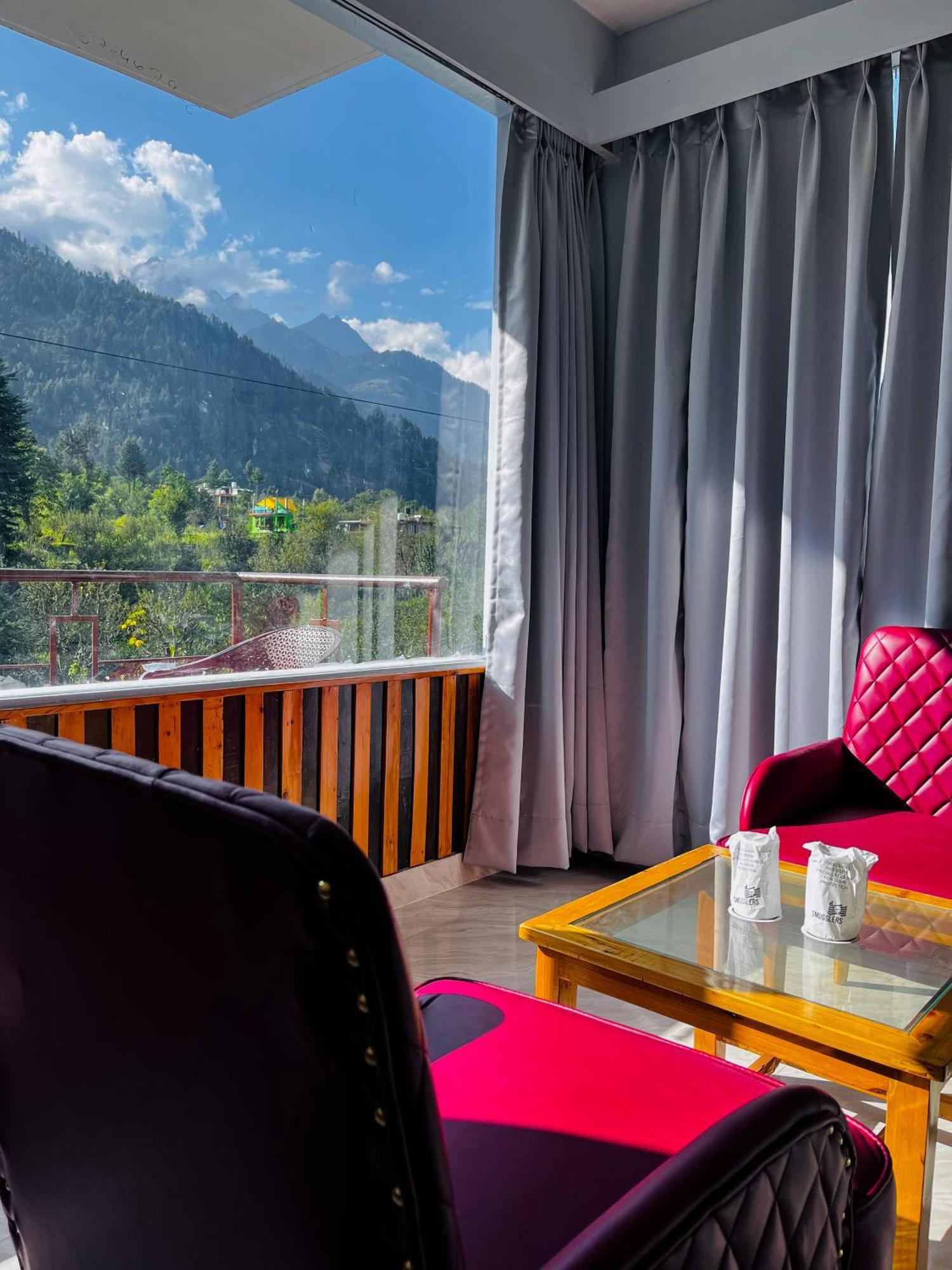 Resort Apple Flower By Manali Mall Road Ngoại thất bức ảnh